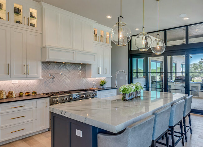 Elegant Kitchen Design with Quartz Countertops