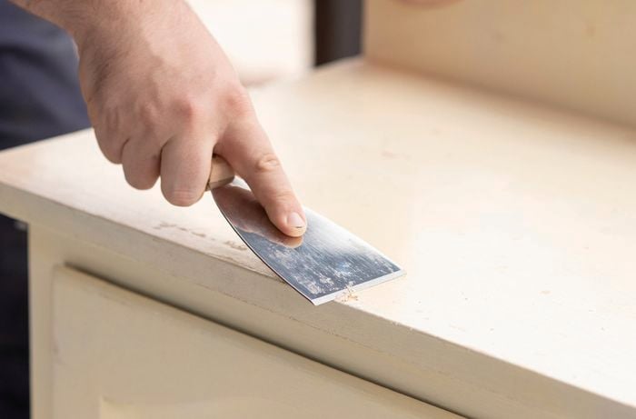 how to remove paint from wood using safe methods on wooden surface