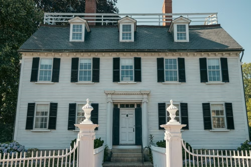 colonial architectural style symmetrical home exterior
